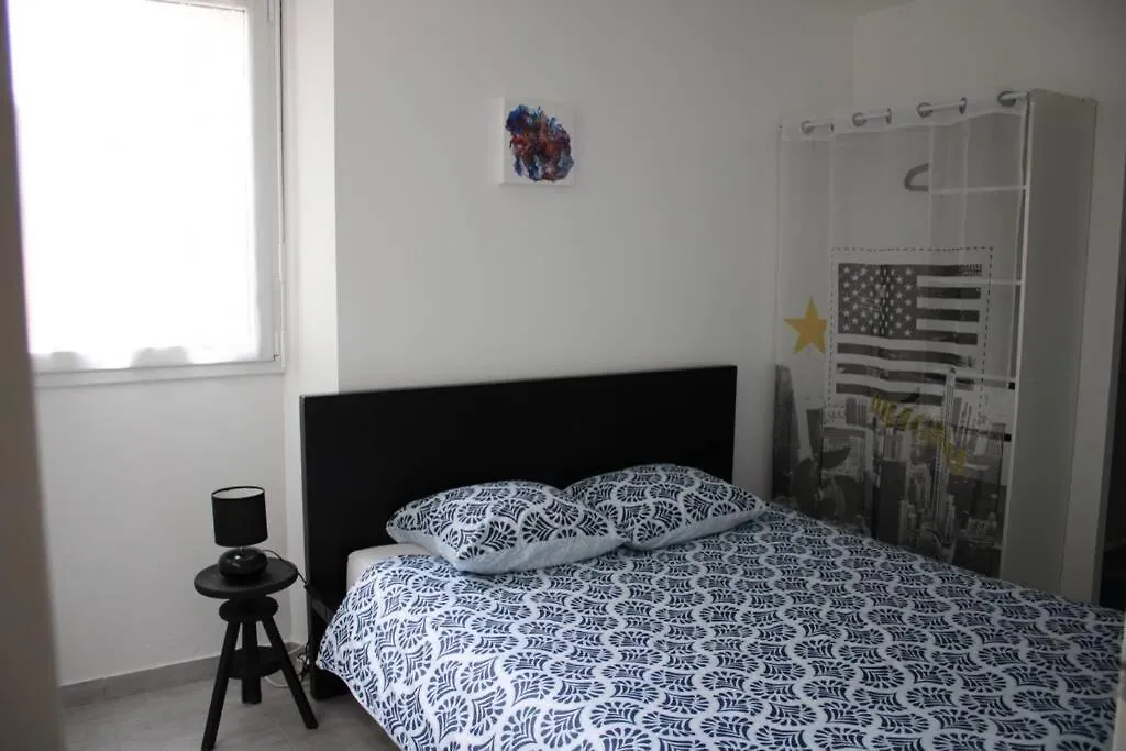 Apartment Charmant Et Spacieux Avec Terrasse Brest France