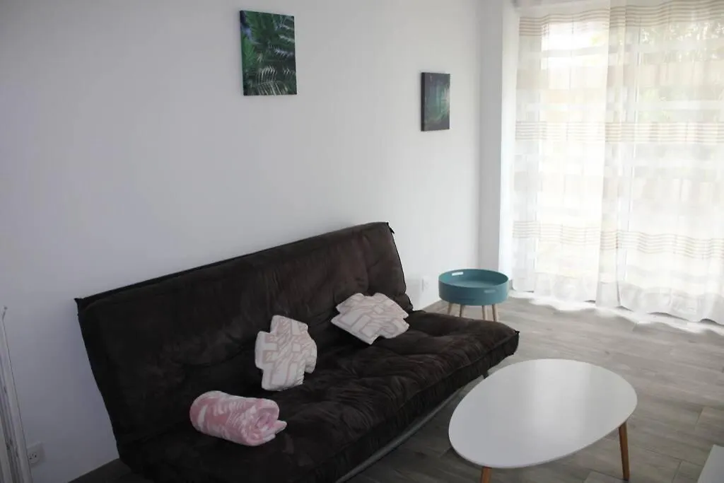 Apartment Charmant Et Spacieux Avec Terrasse Brest